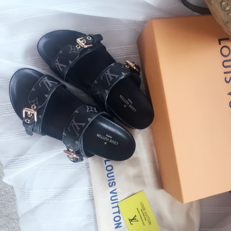 Louis Vuitton Slippers